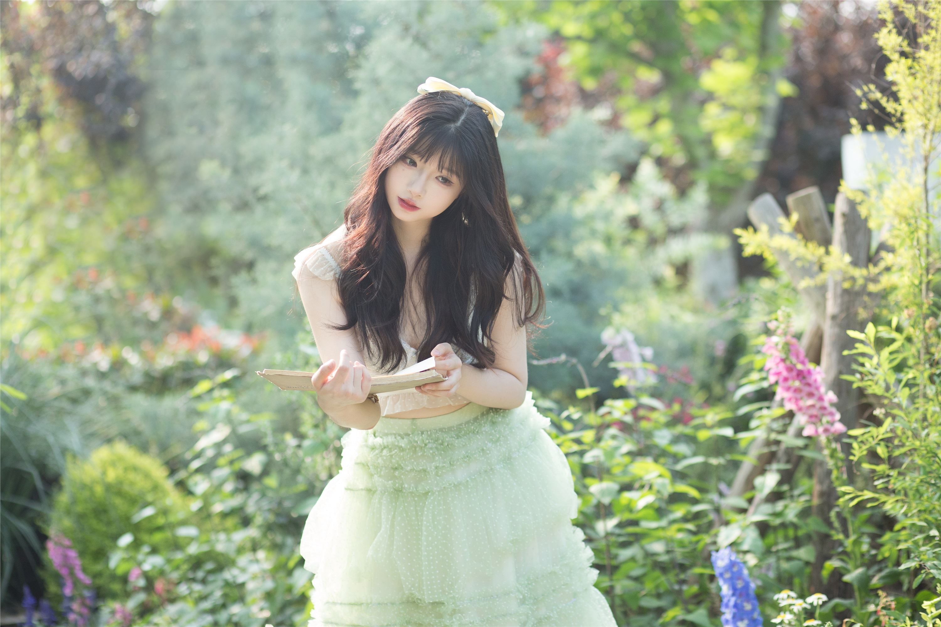 YITUYU艺图语 2025.01.18 公主的花园 月月公主